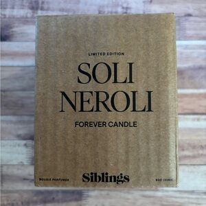 BNIB Blue and Cream Candle by Siblings